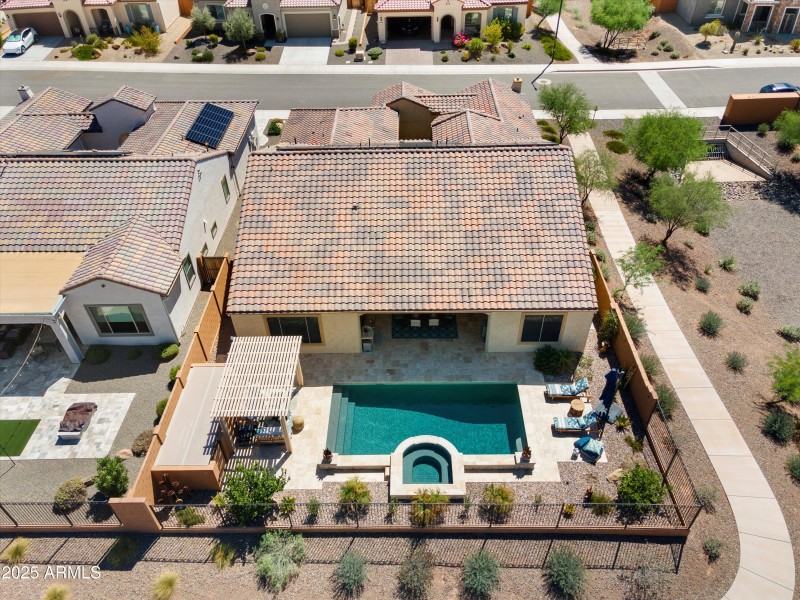 050-27396 W Escuda Dr