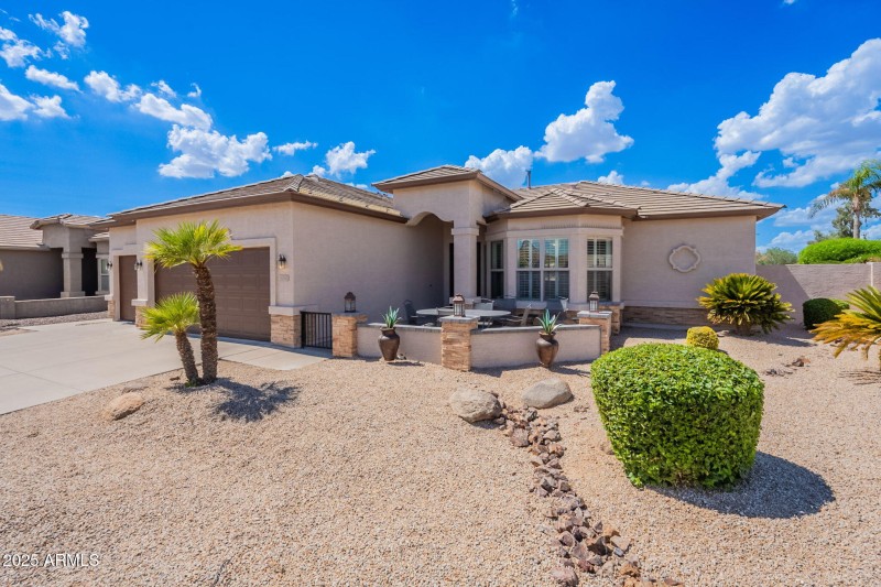 3-web-or-mls-Santa-3