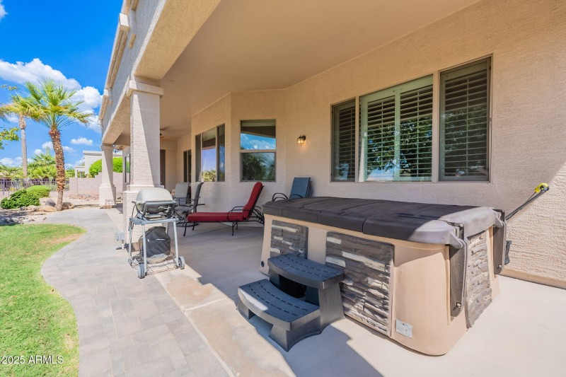 55-web-or-mls-Santa-55