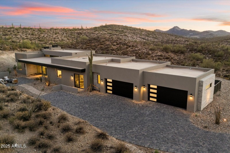 39-DJI_20250908185344_0118_D