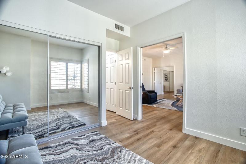 19400 N Westbrook Pkwy 241 Peoria - 210