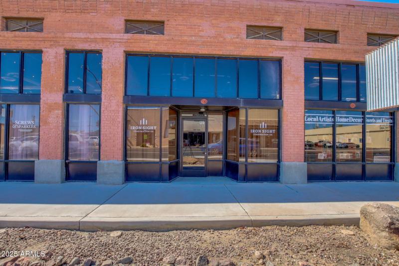 35-web-or-mls-Screws And Sparkles-7