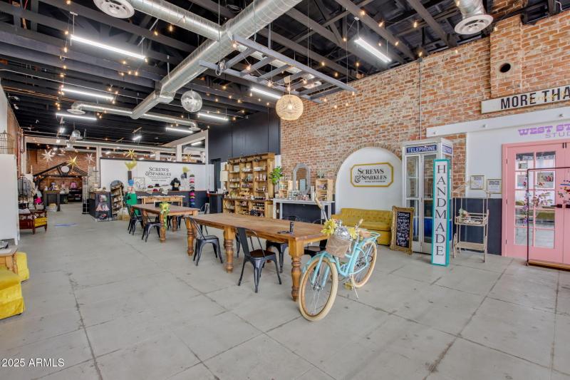 57-web-or-mls-Screws And Sparkles-29