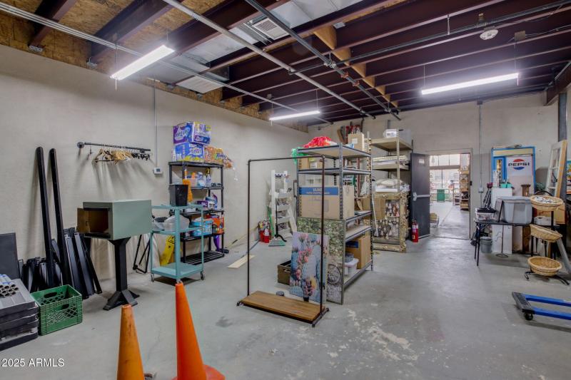 68-web-or-mls-Screws And Sparkles-40