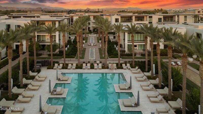 Ritz-Carlton Residences