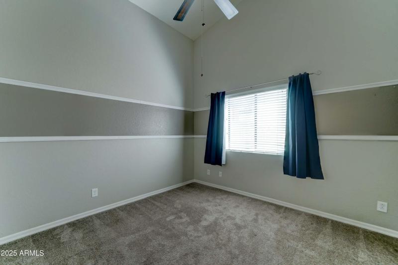 1119 e SouthShore Dr-35