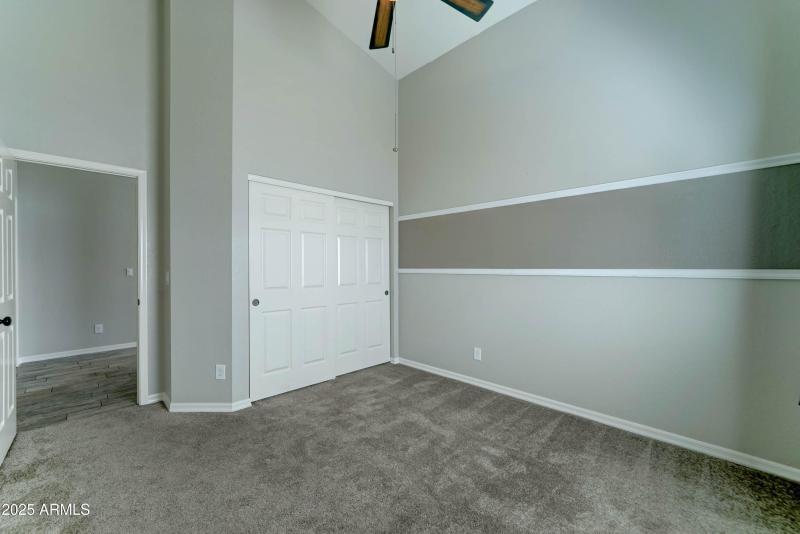 1119 e SouthShore Dr-36