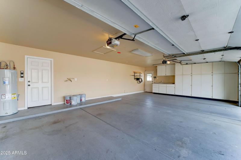 1119 e SouthShore Dr-40