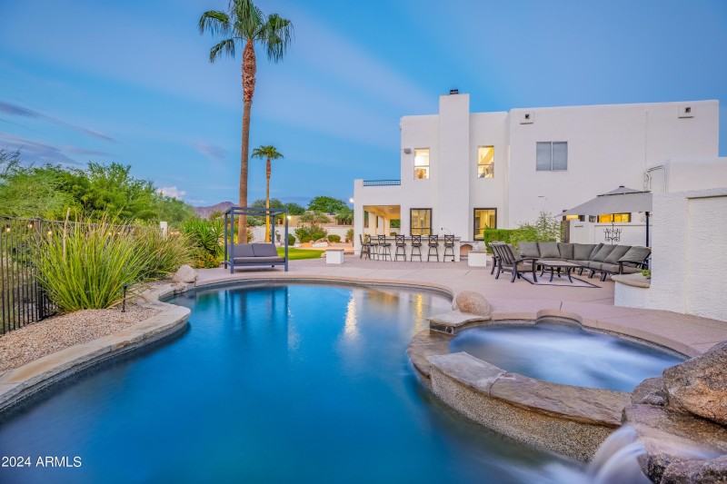 11858-E-Gold-Dust-Ave-1