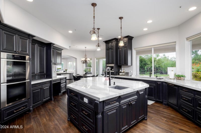 11858-E-Gold-Dust-Ave-1-10