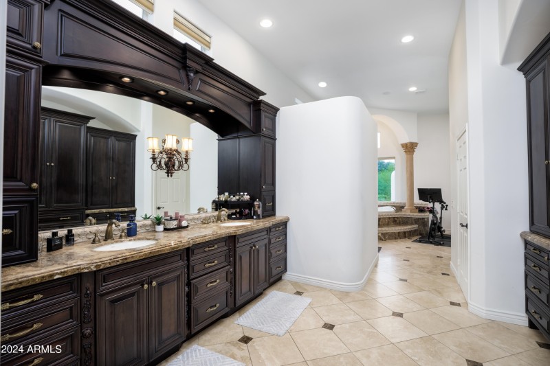 11858-E-Gold-Dust-Ave-1-16