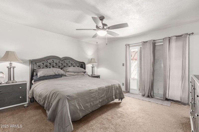 Large primary bedroom