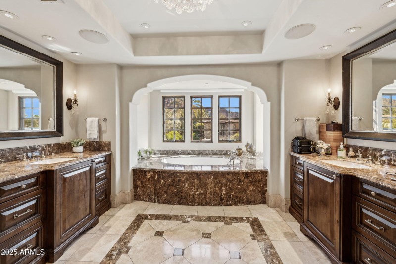 Dual Vanities with Style