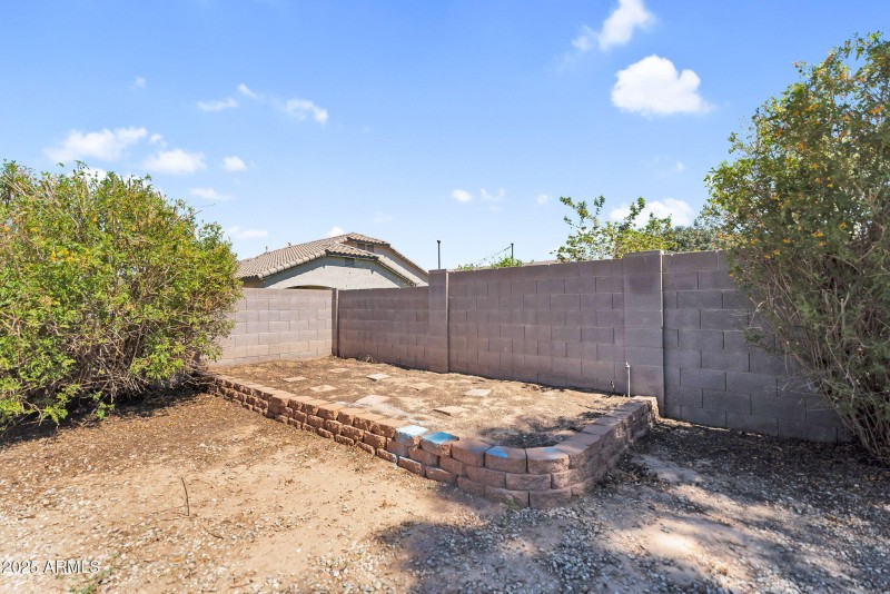 46-web-or-mls-21752 E Domingo Rd-51