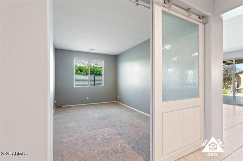 14-18216 W Foothill Dr