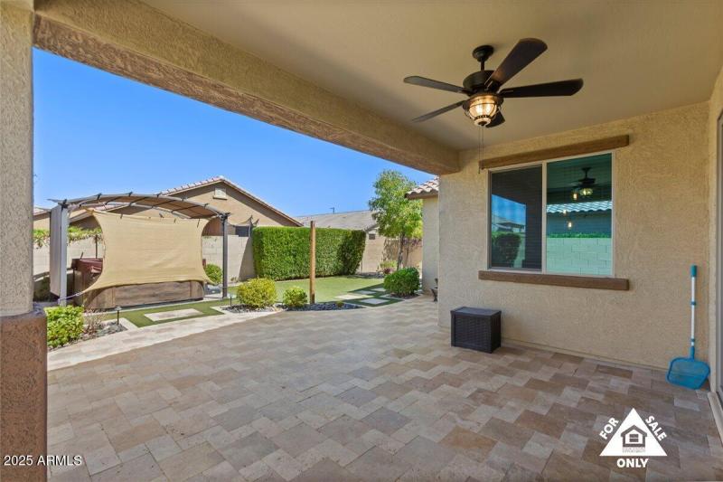 36-18216 W Foothill Dr