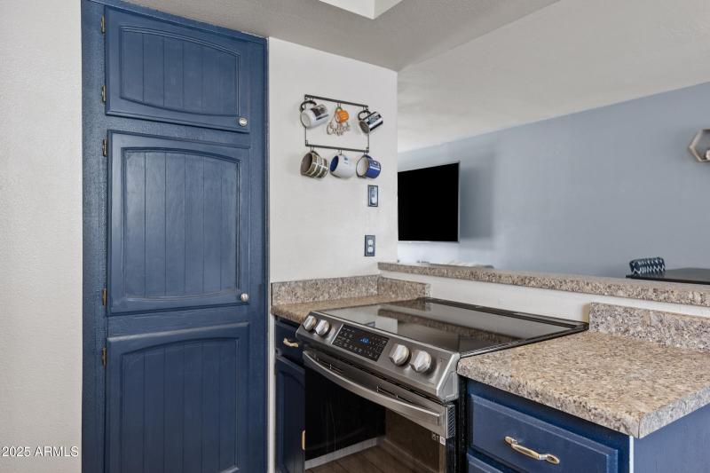 3411 N 12th Pl #3-15