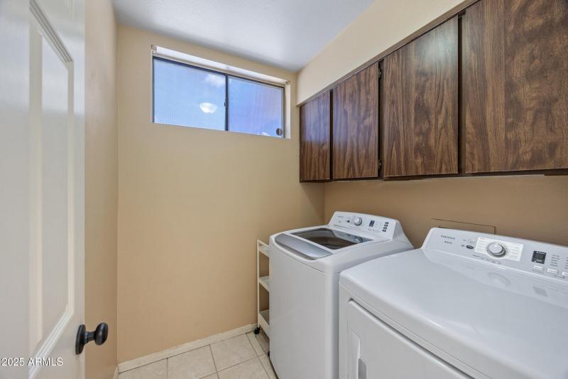 3411 N 12th Pl #3-25