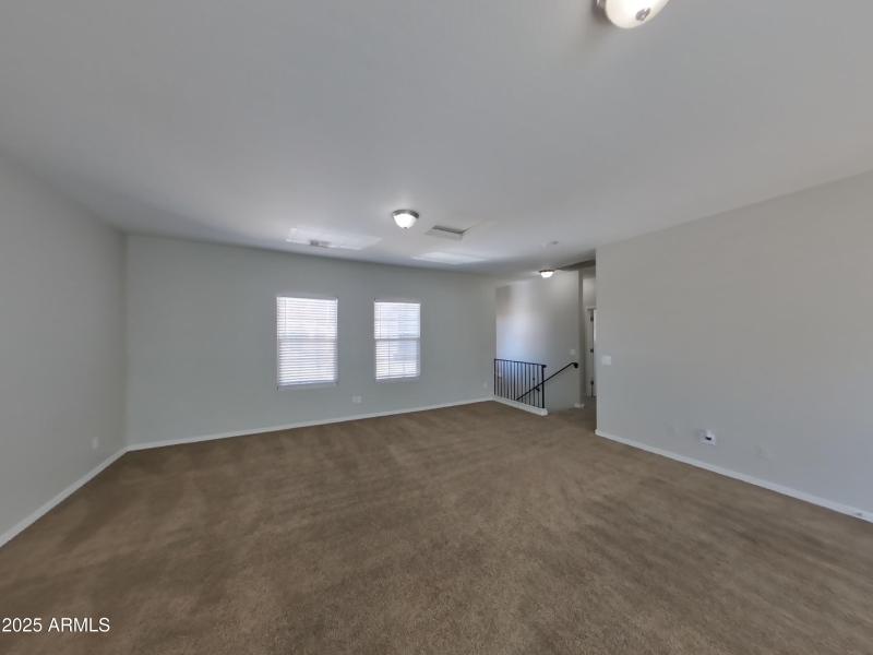 12_pc_Ehj9yszJcl_TaFJQXb7CW_layout_1