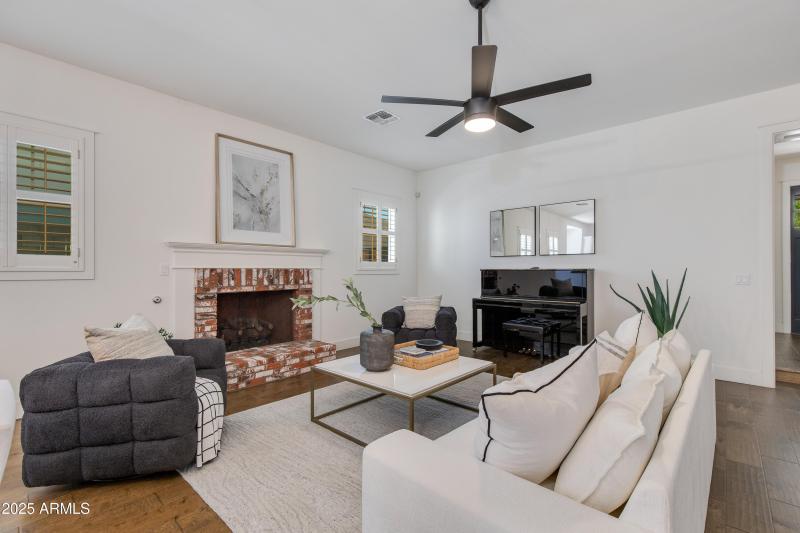 Living Room w/ Fireplace