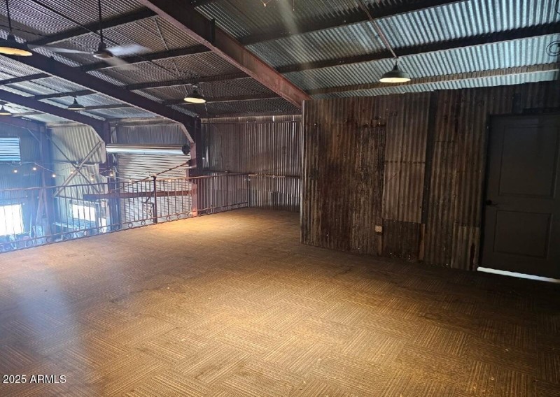 West side of Mezzinine