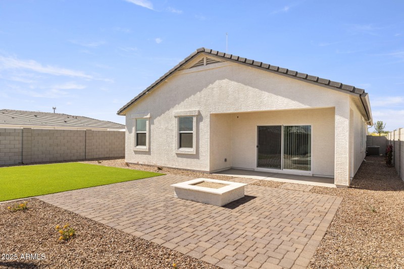 33-web-or-mls-10327-w-luxton-ln-lot-144