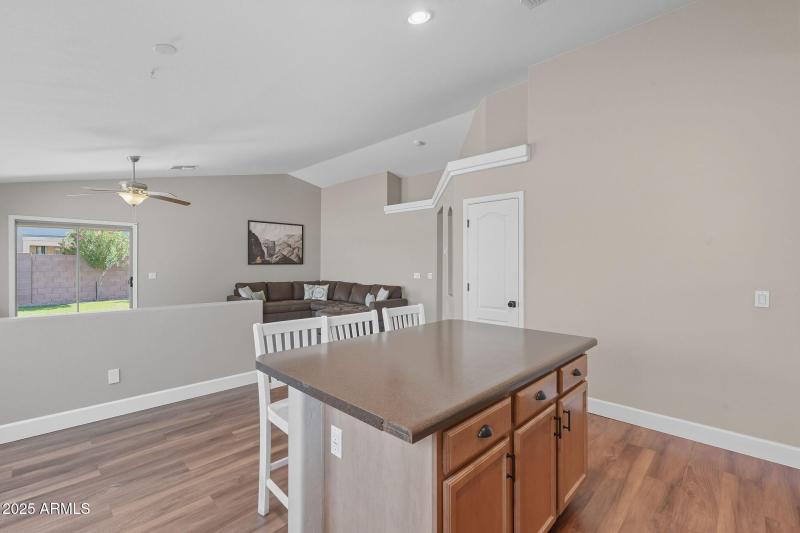 6-web-or-mls-Dancer-6