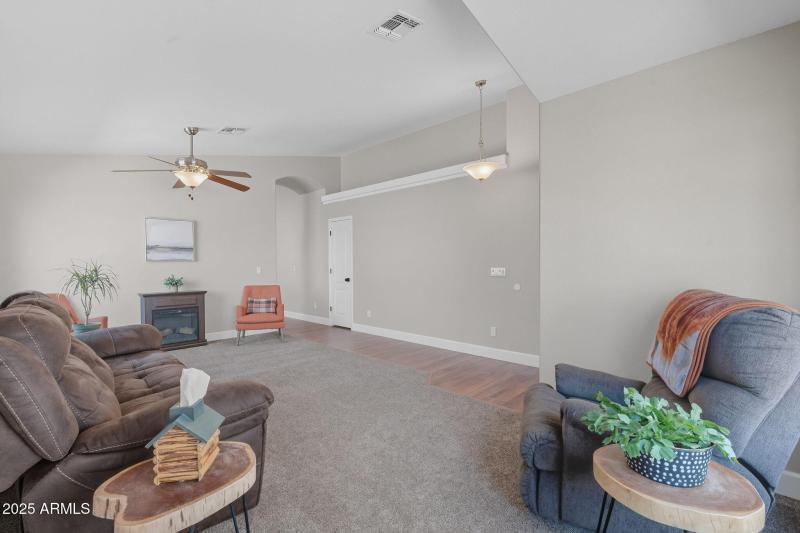 14-web-or-mls-Dancer-14