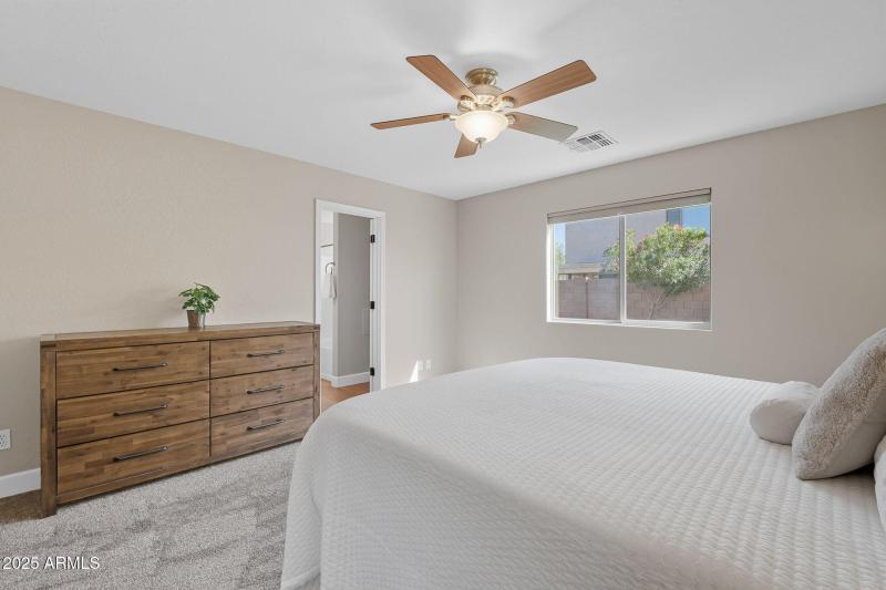 19-web-or-mls-Dancer-19