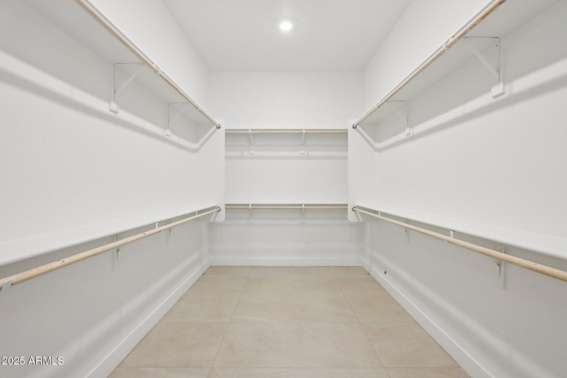 Walk-in closet