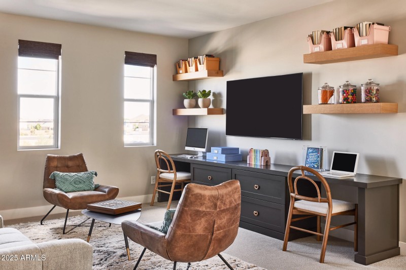 Emblem_OroRidge_5016_Loft_1