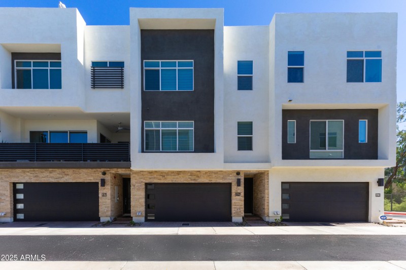 1717 E Morten Ave #62-2