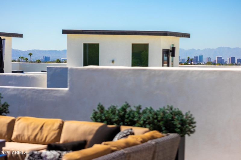 1717 E Morten Ave #62-45