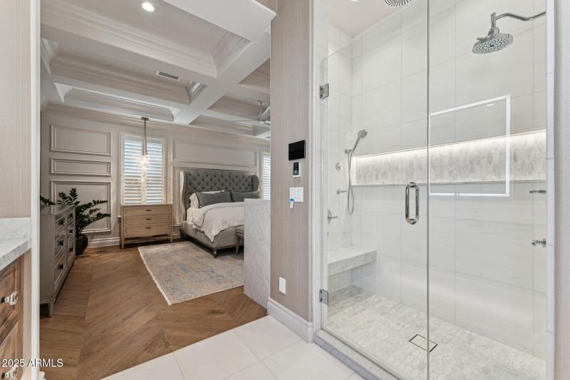 037-primary-bathroom