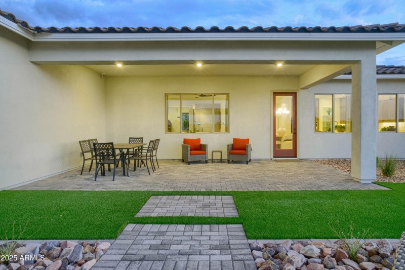 STANDARD COVERED PATIO