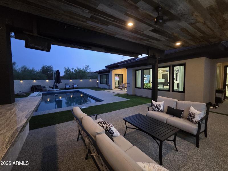 Covered entertainment area