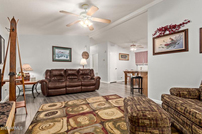 201 S Greenfield Rd 140