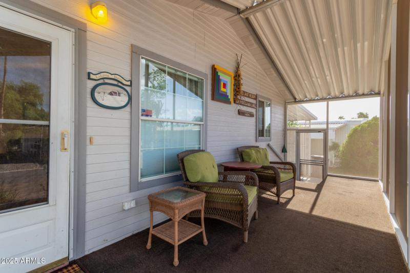 201 S Greenfield Rd 140