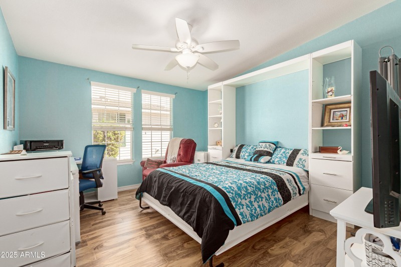 3301 S Goldfield Rd 4027