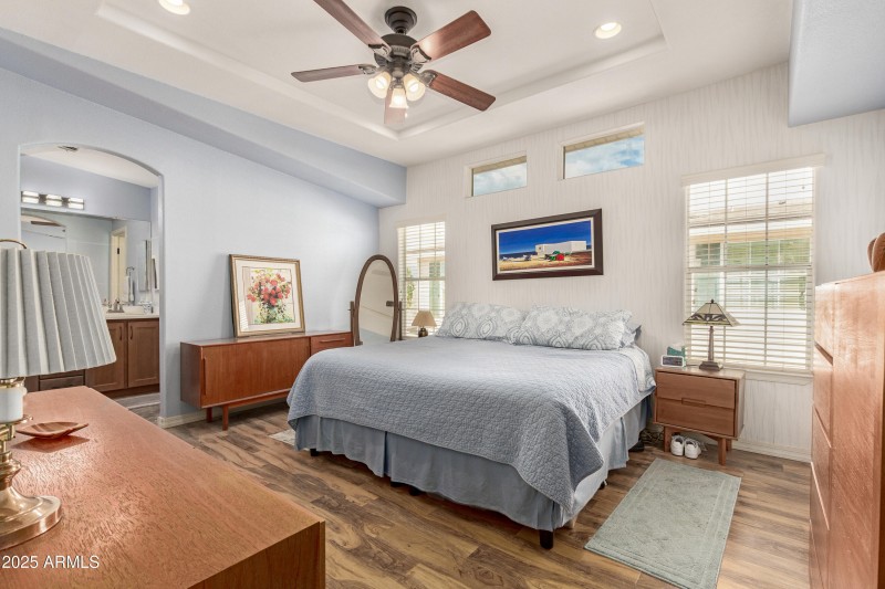 3301 S Goldfield Rd 4027