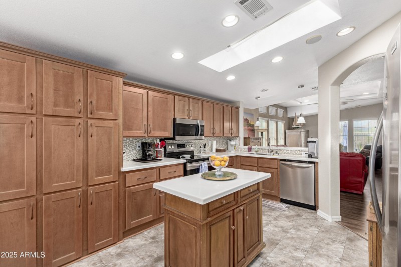 3301 S Goldfield Rd 4027