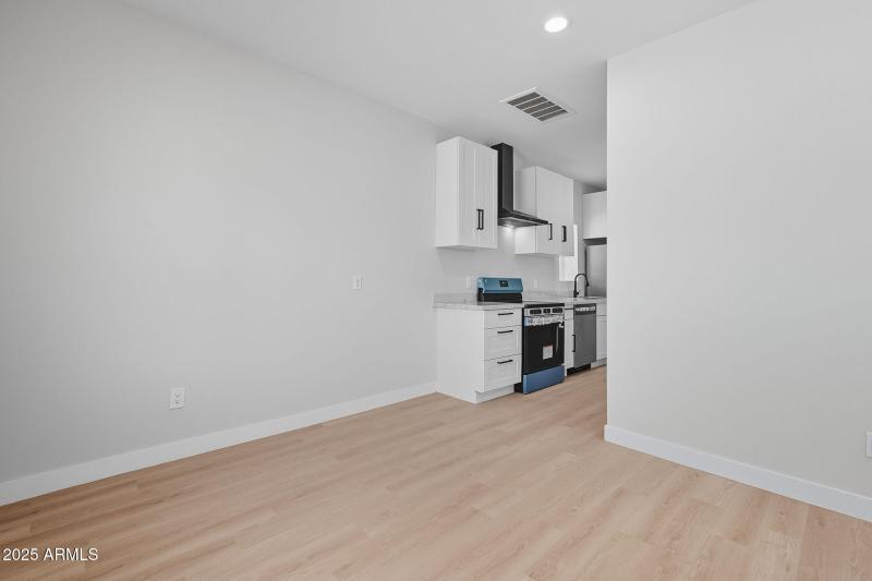 10-web-or-mls-Washington-10