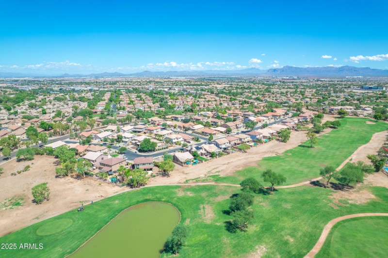 60_921_agent_drone-hdr