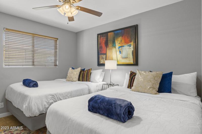 25-web-or-mls-8308-e-minnezona-ave