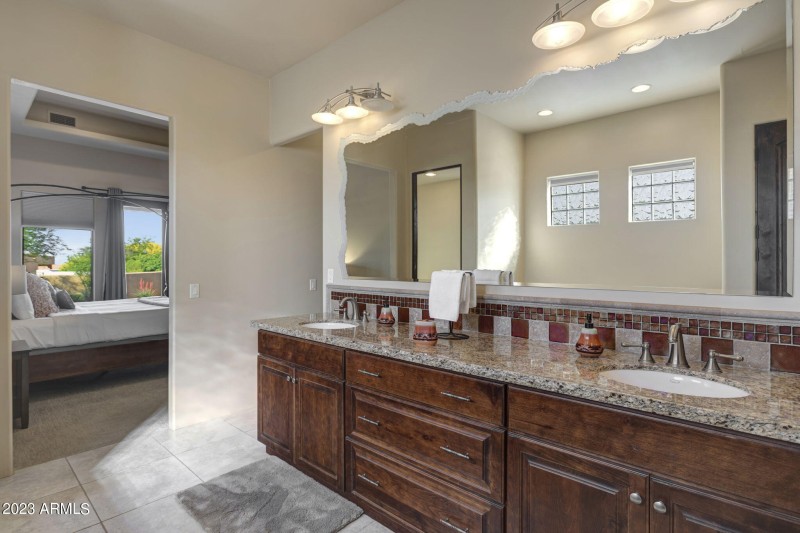 34-web-or-mls-14214-e-gamble-ln