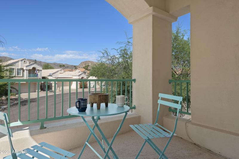 65_1143_E_Amberwood_Dr__065