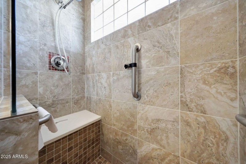 3022 N 148th Ave Guest Bath shower