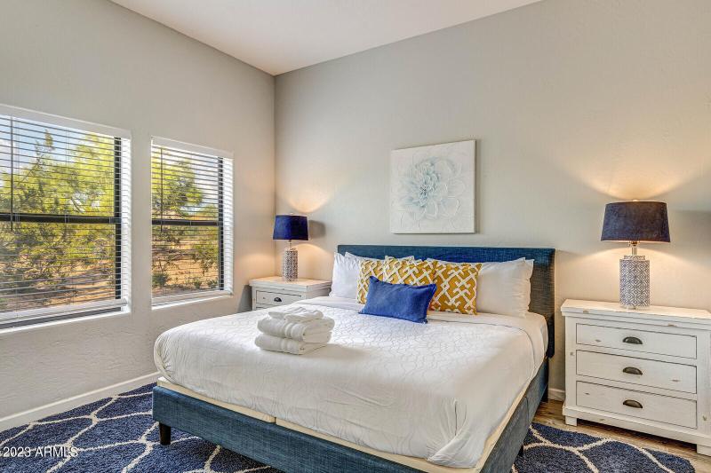 52_8161_E_Alameda_Rd__052_mls