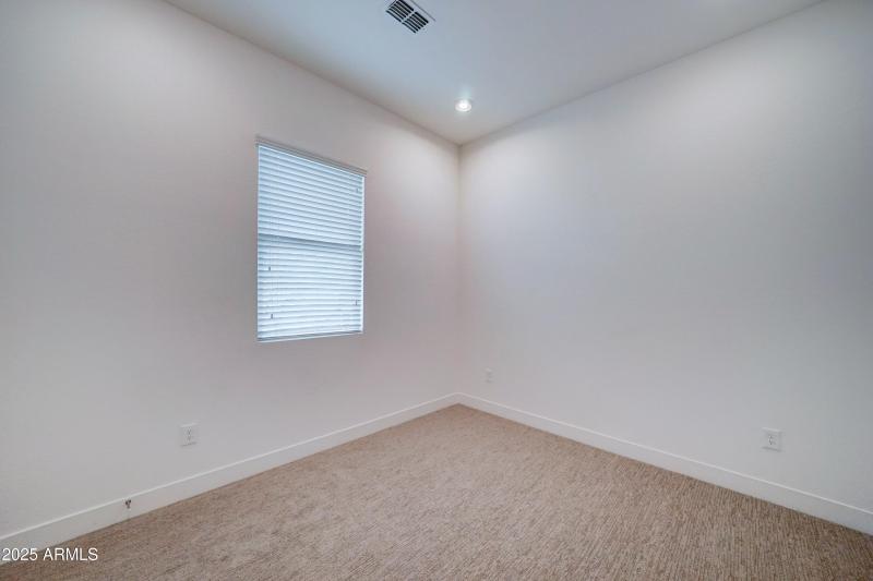 6565 E. Thomas Road #1079-20