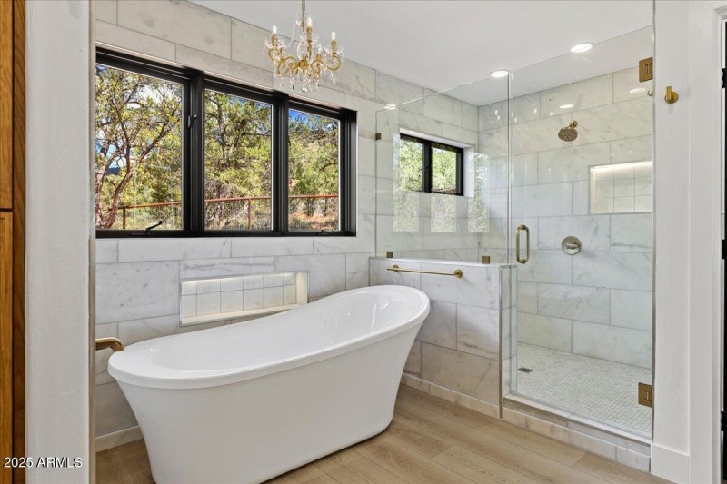 165 Pegasus - Primary Suite